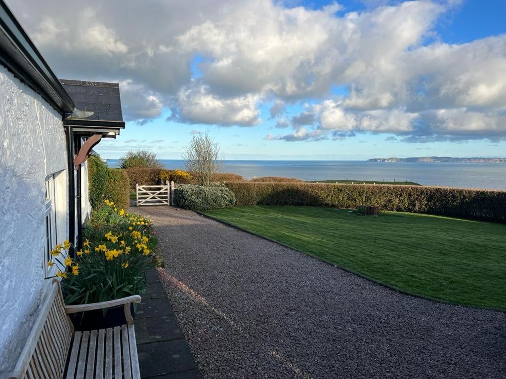 Tornaroan Cottage Ballycastle Εξωτερικό φωτογραφία
